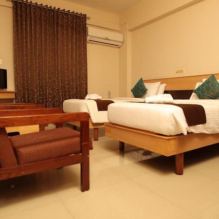 Hotel Highland Thiruvananthapuram Exteriör bild